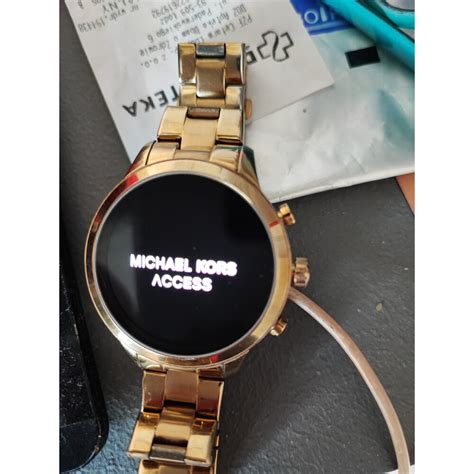 Michael Kors Kors Access Sofie MKT5042 használati utasítás.